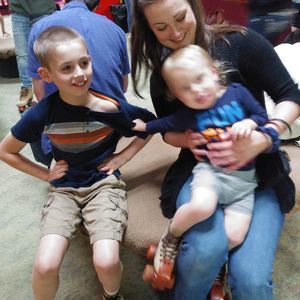 Meet your Posher, Lauren